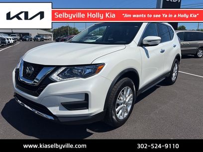 Used 2018 Nissan Rogue SV