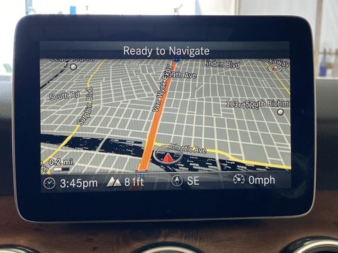 Used 2018 Mercedes-Benz GLA 250 4MATIC image 29