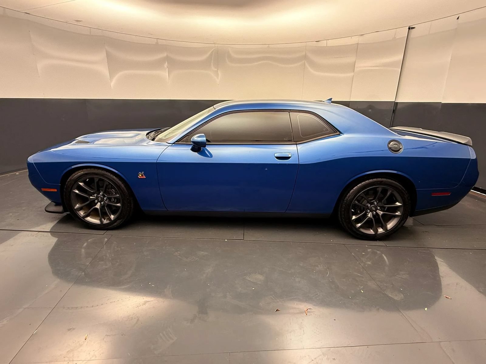 Used 2021 Dodge Challenger R/T Scat Pack RWD image 4
