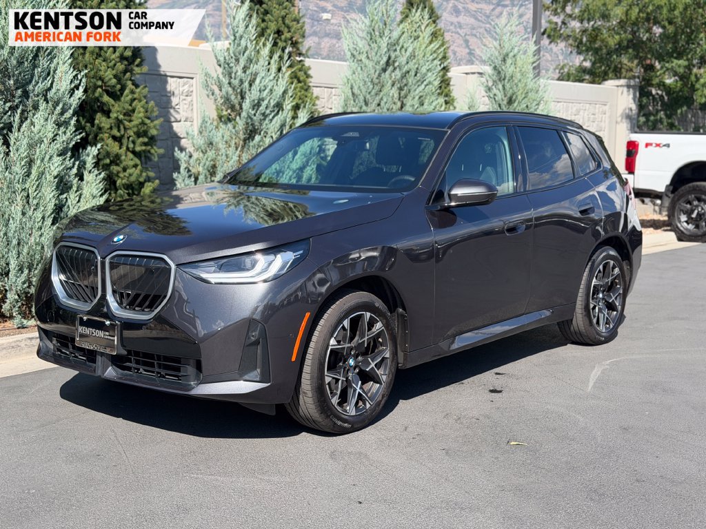 Used 2025 BMW X3 xDrive30i w/ Premium Package AWD/4WD image 3
