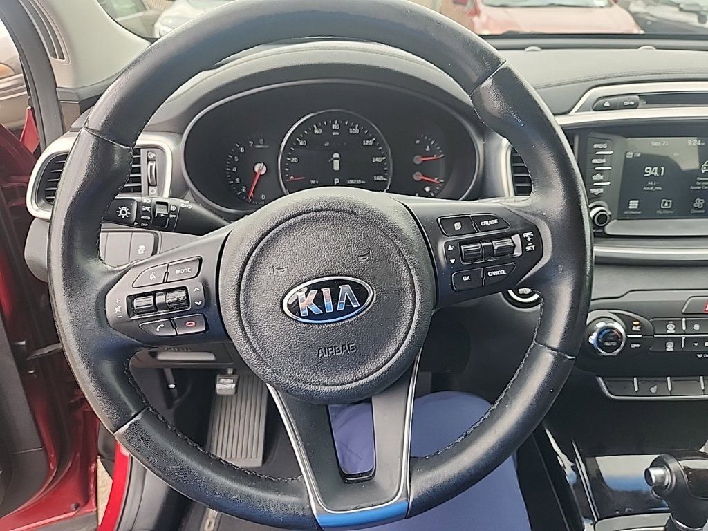 Used 2017 Kia Sorento EX FWD image 22