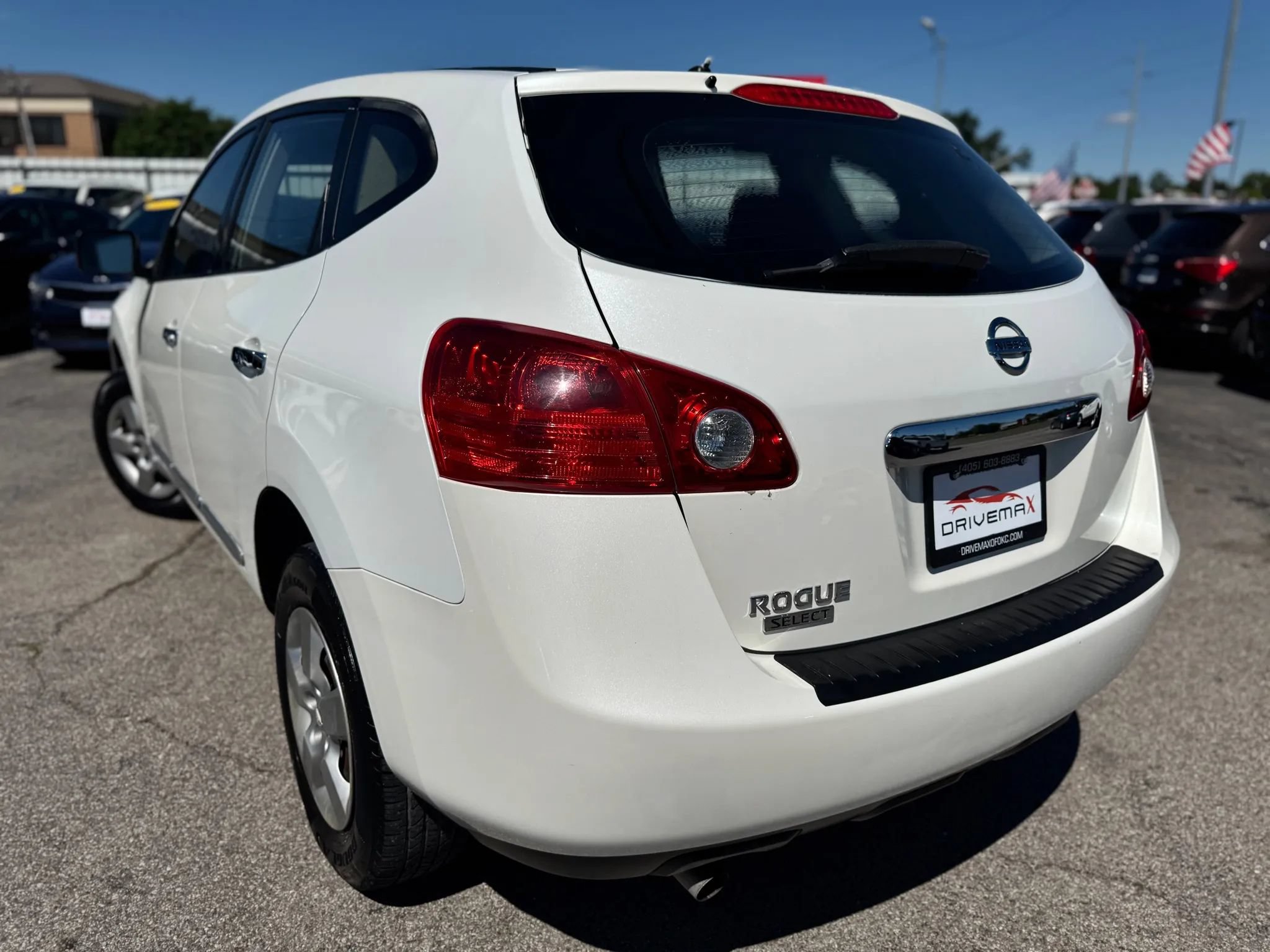 Used 2015 Nissan Rogue S FWD image 5