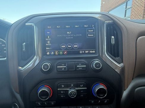 Used 2021 Chevrolet Silverado 1500 High Country AWD/4WD image 26