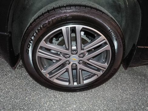 Certified 2023 Chevrolet Traverse High Country image 42