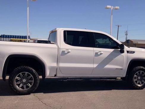 Used 2025 GMC Sierra 1500 AT4 AWD/4WD image 2