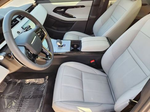 Used 2024 Land Rover Range Rover Evoque S image 14