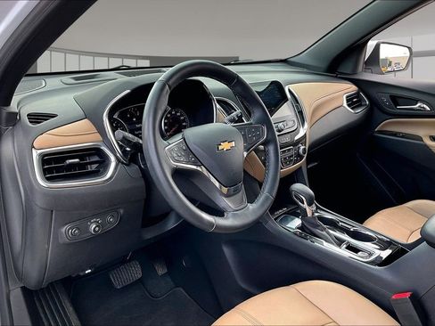 Used 2024 Chevrolet Equinox Premier FWD image 13