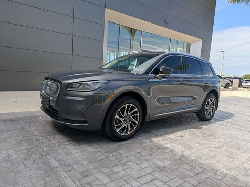 Certified 2020 Lincoln Corsair FWD image 8