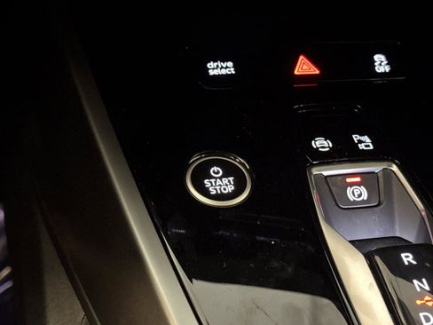 New 2026 Audi Q4 e-tron Premium Plus image 21