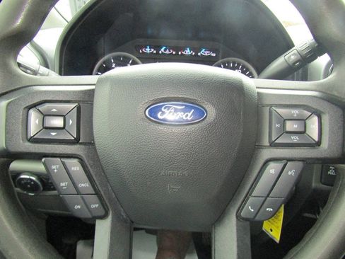 Used 2019 Ford F250 XLT w/ Snow Plow Prep Package AWD/4WD image 12