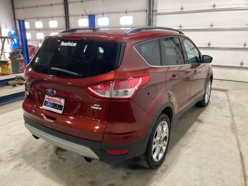 Used 2016 Ford Escape SE w/ Equipment Group 201A image 12