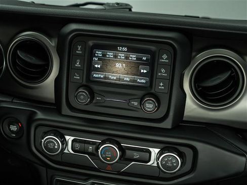 Used 2020 Jeep Wrangler Unlimited Sport S image 18