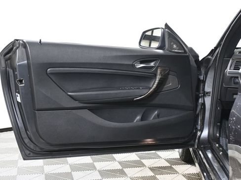 Used 2017 BMW 230i xDrive 230i xDrive image 34