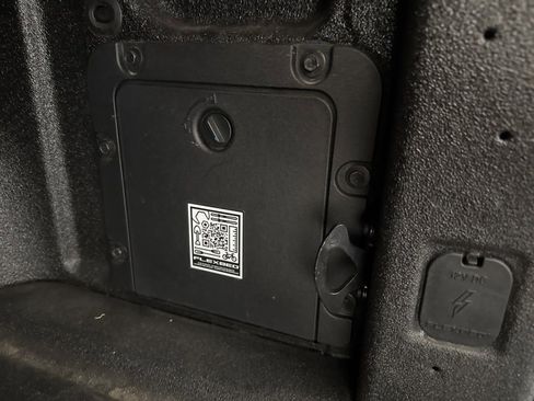 Used 2024 Ford Maverick Lariat image 6