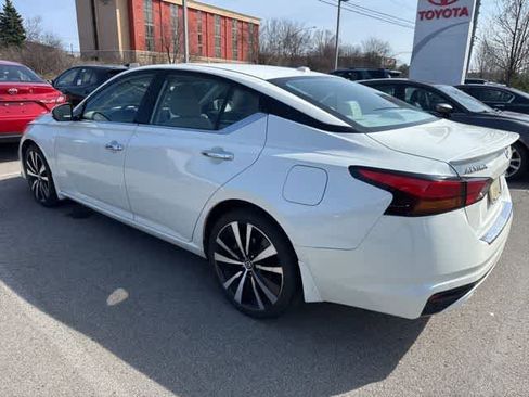 Used 2019 Nissan Altima 2.5 Platinum image 5