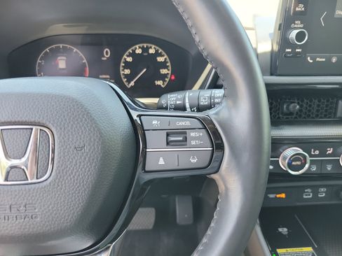 Used 2024 Honda CR-V EX-L image 31