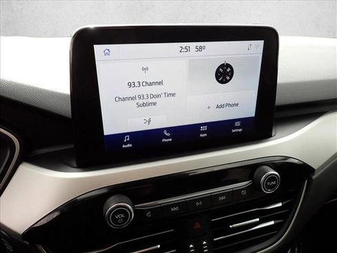 Used 2022 Ford Escape SE image 20