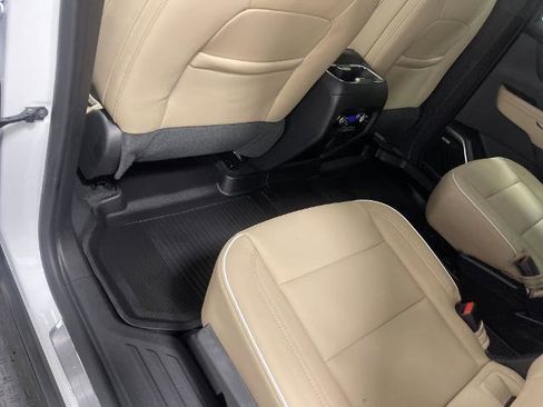 New 2025 Buick Enclave Preferred w/ Power Package AWD/4WD image 12
