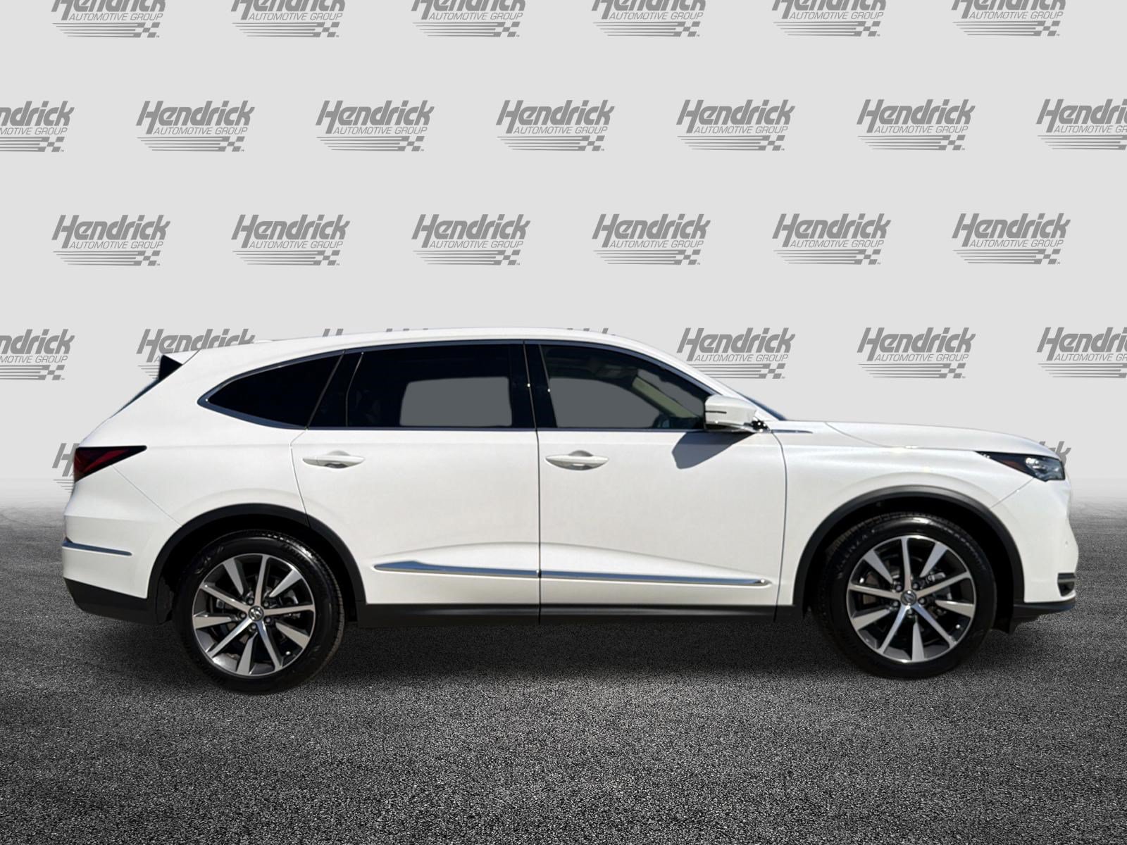 Certified 2026 Acura MDX w/ Technology Package FWD image 11