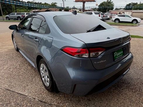 Used 2022 Toyota Corolla L FWD image 6
