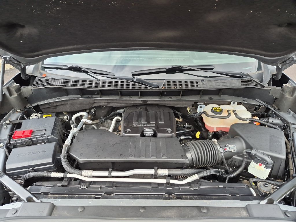 Certified 2023 Chevrolet Silverado 1500 LT AWD/4WD image 30