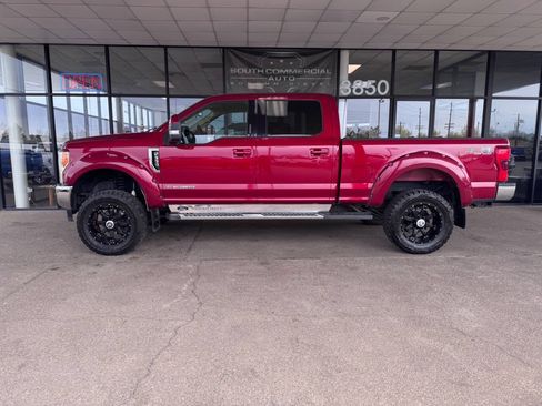 Used 2017 Ford F350 Lariat w/ FX4 4x4 Off Road Package image 2