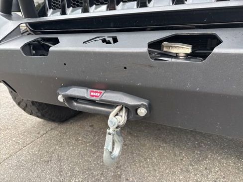 Used 2022 Jeep Wrangler Unlimited Willys image 5