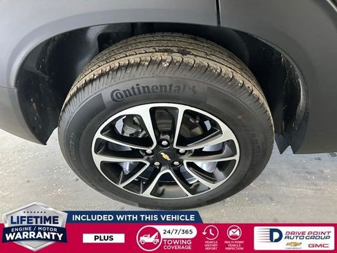 Used 2024 Chevrolet TrailBlazer LT w/ Convenience Package AWD/4WD image 10