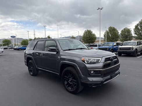 Used 2021 Toyota 4Runner Nightshade AWD/4WD image 7