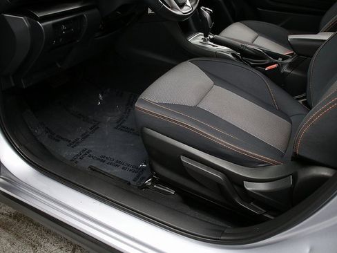 Used 2023 Subaru Crosstrek 2.0i Premium image 22