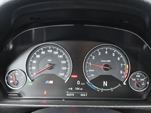 Used 2018 BMW M3 RWD image 15