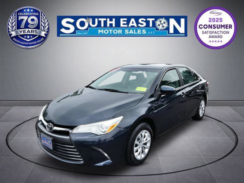 Used 2015 Toyota Camry LE FWD image 1
