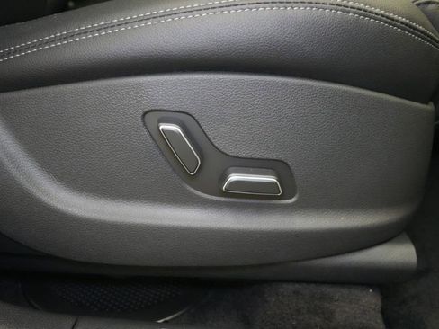 Used 2026 Genesis GV70 2.5T image 39