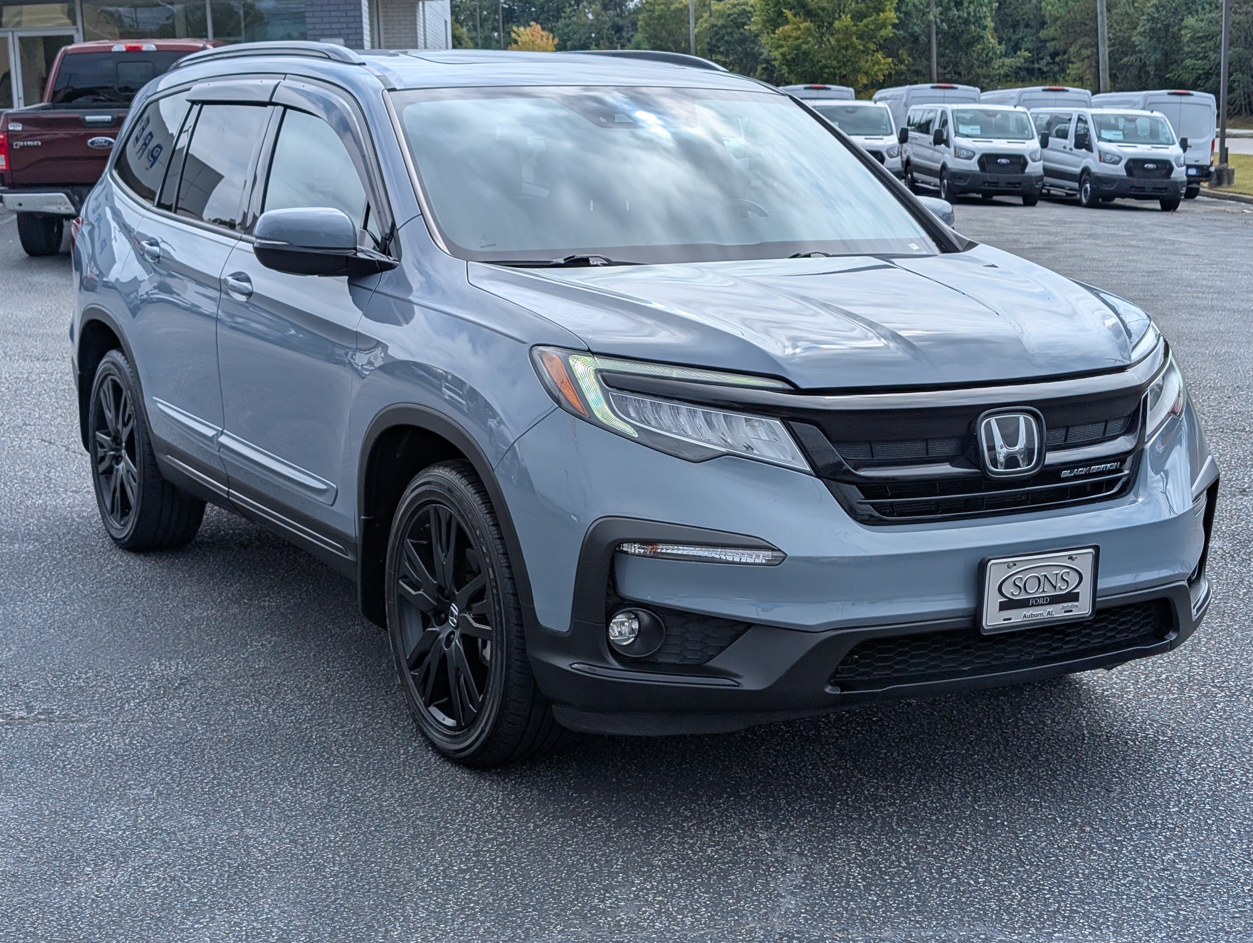 Used 2022 Honda Pilot Black Edition image 5