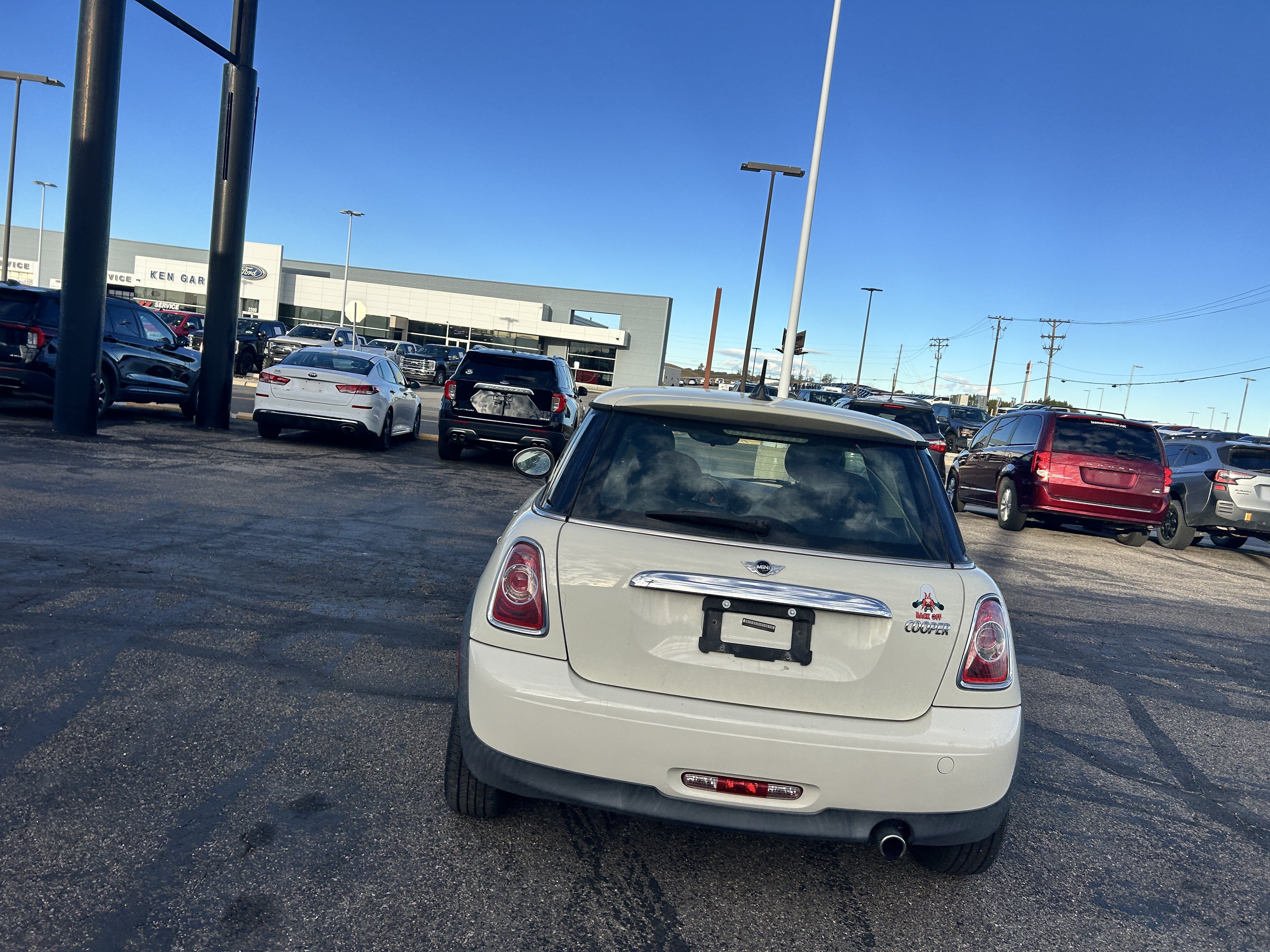Used 2013 MINI Cooper Hardtop FWD image 4