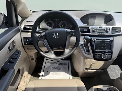 Used 2017 Honda Odyssey EX-L image 21