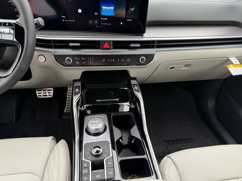 New 2026 Kia Sorento SX Prestige image 11