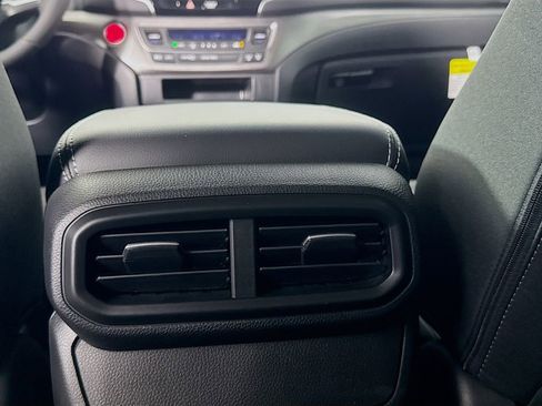 Certified 2025 Honda Ridgeline Sport image 28