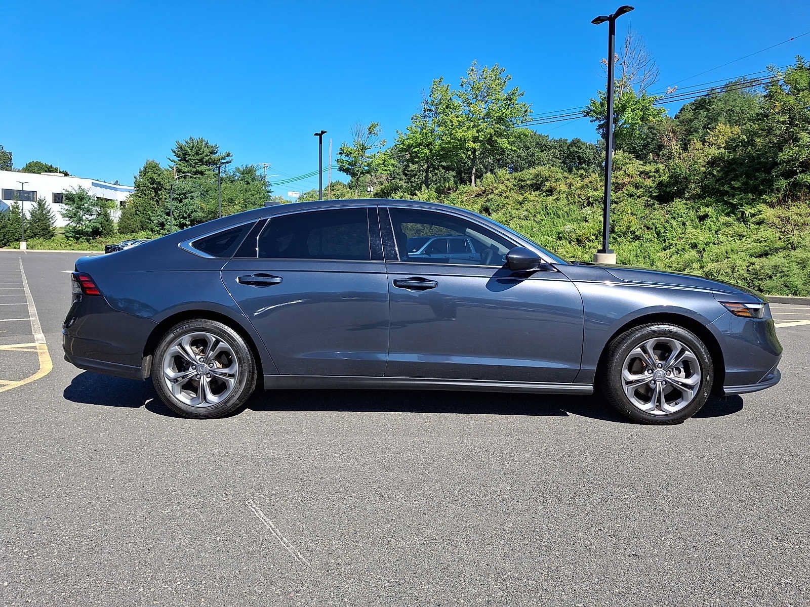 Used 2024 Honda Accord EX image 7