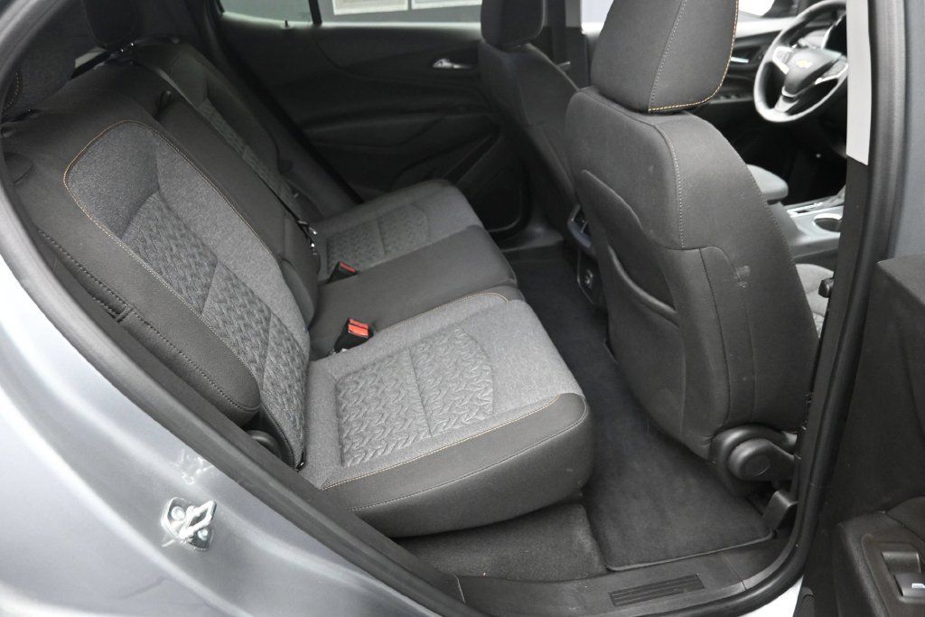 Used 2023 Chevrolet Equinox LT AWD/4WD image 10