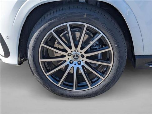 New 2026 Mercedes-Benz GLS 580 4MATIC image 10