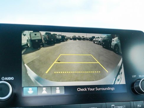 Used 2022 Honda Civic Sport image 24