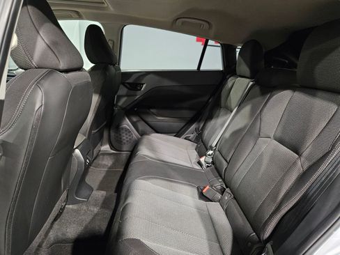 Used 2024 Subaru Crosstrek 2.0i Premium image 37