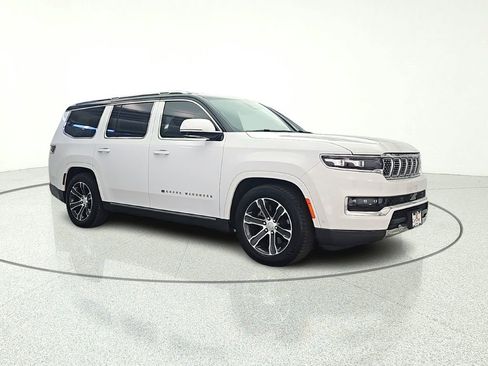 Used 2022 Jeep Grand Wagoneer Series I AWD/4WD image 9