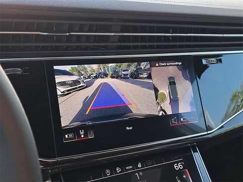 New 2026 Audi Q7 2.0T Premium image 13