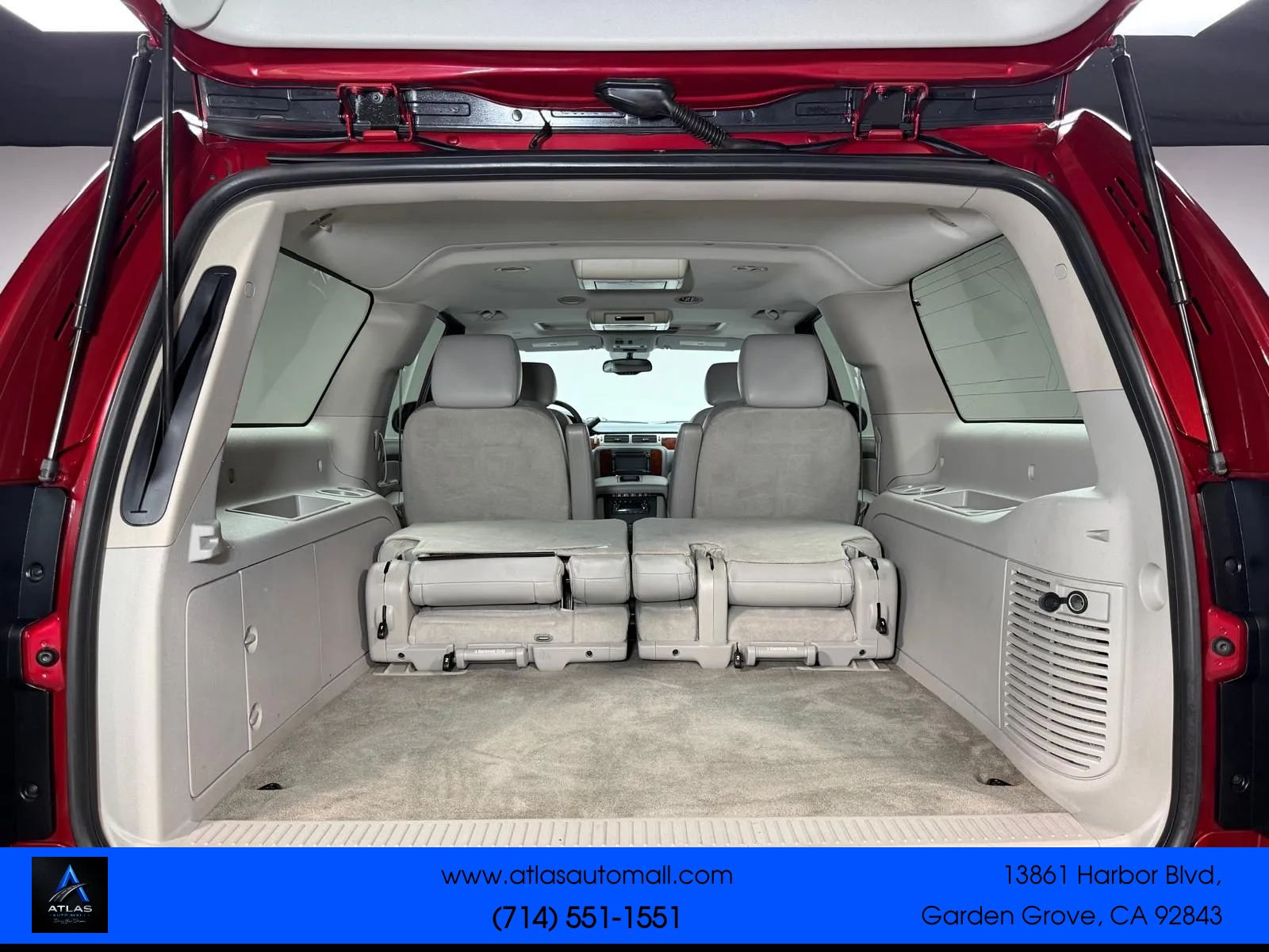 Used 2012 Chevrolet Suburban 2500 LT AWD/4WD image 15
