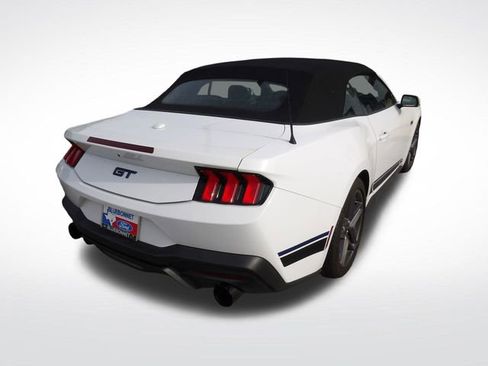 Used 2024 Ford Mustang GT Premium image 11