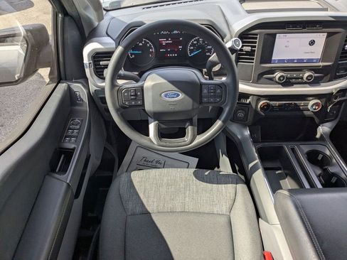 Used 2022 Ford F150 XLT RWD image 14