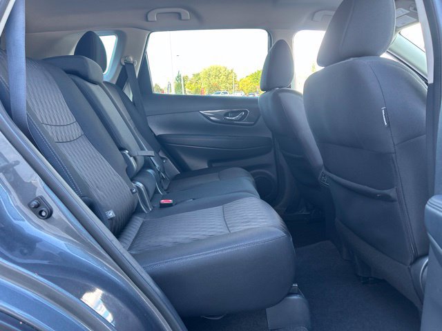 Used 2018 Nissan Rogue SV AWD/4WD image 33