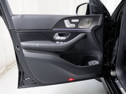 Certified 2025 Mercedes-Benz GLE 53 AMG 4MATIC image 30